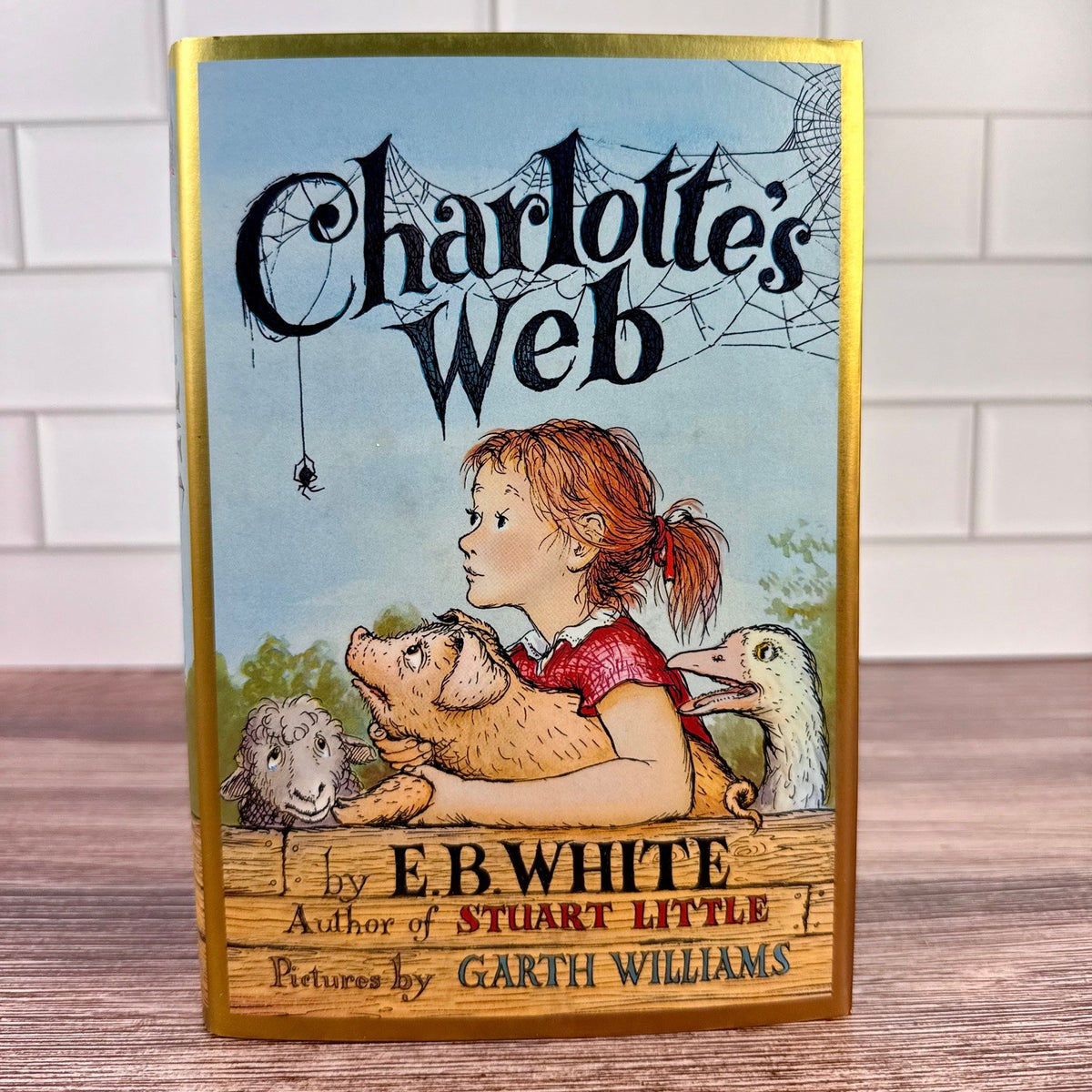Charlottes_Web_DELUXE_UP
