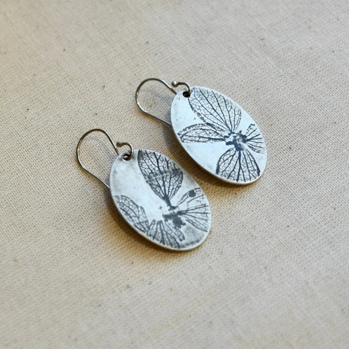 HydrangeaOvalsSilver1