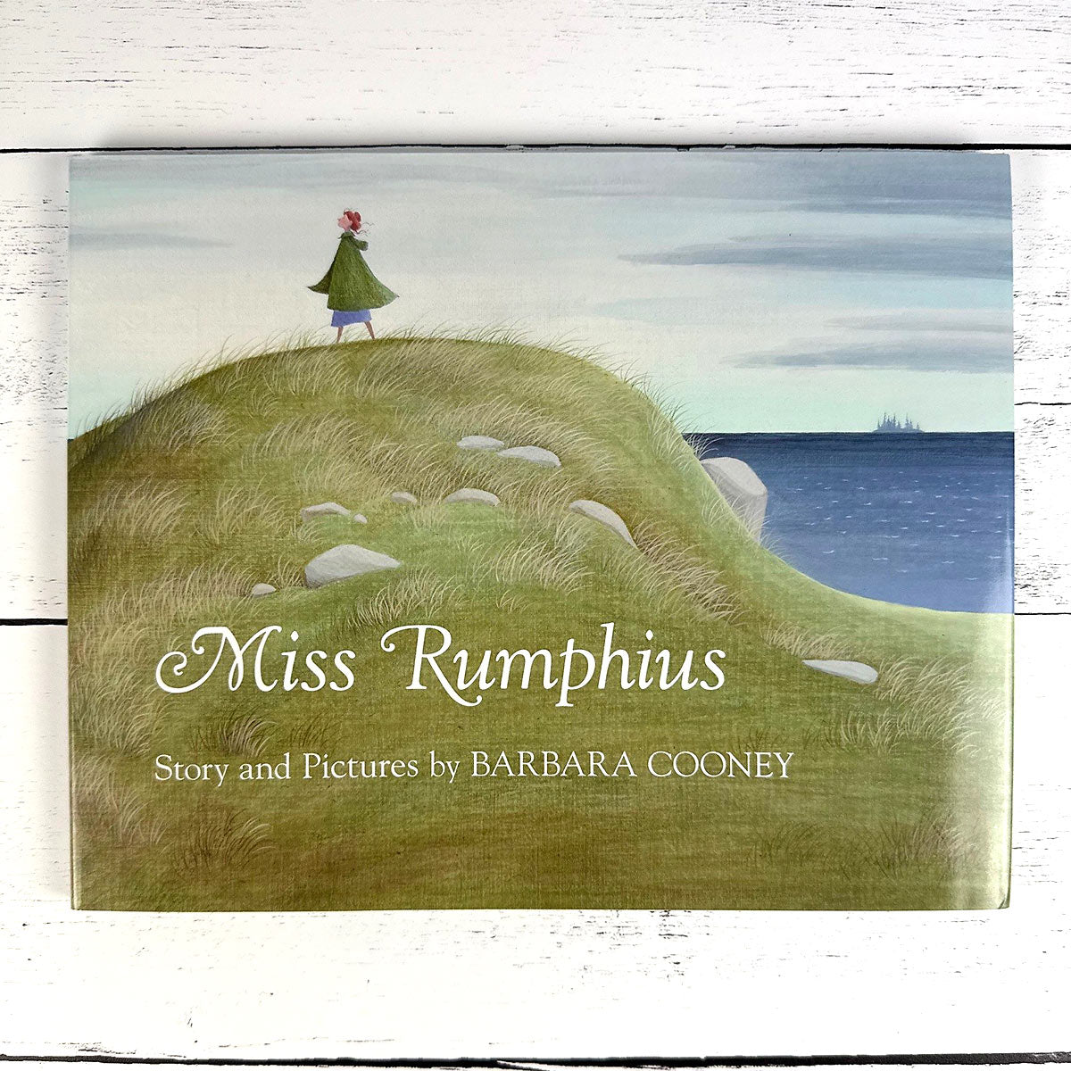 Rumphius-white-wood_1200px